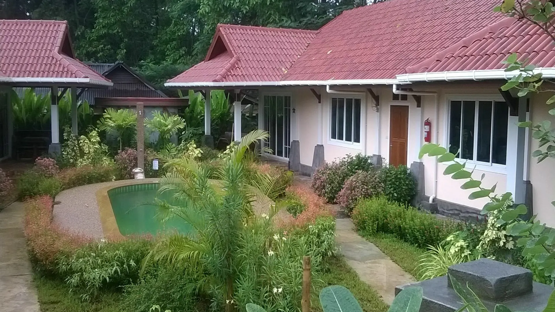 Vila Baan Chao Koh Ko Lanta 0*,  Thajsko